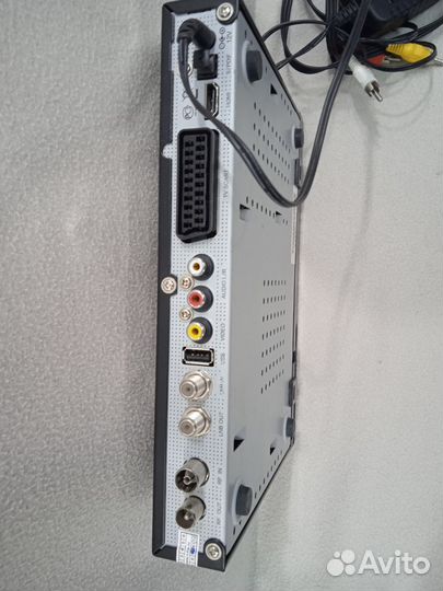 Приёмник Триколор GS 8302