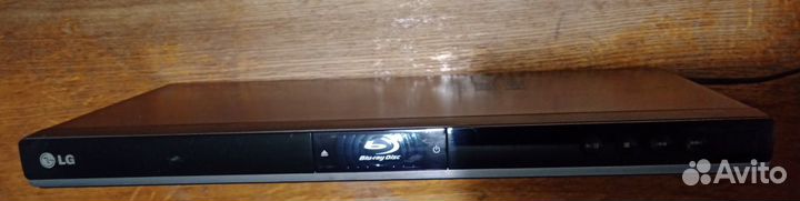 Blu ray плеер LG BD350