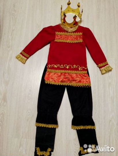 Карнавальный новогодний костюм для мальчика Король