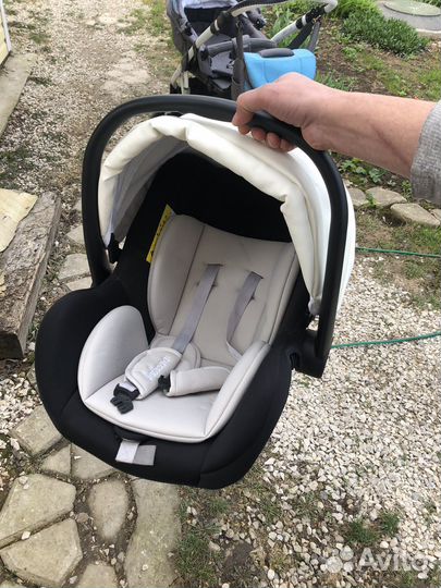 Детское автокресло от 0