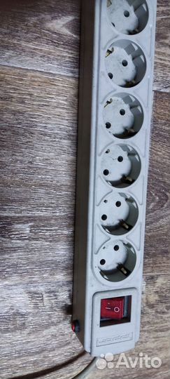 Ибп бесперебойник APC 500