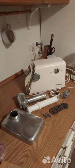 Мясорубка Elenberg