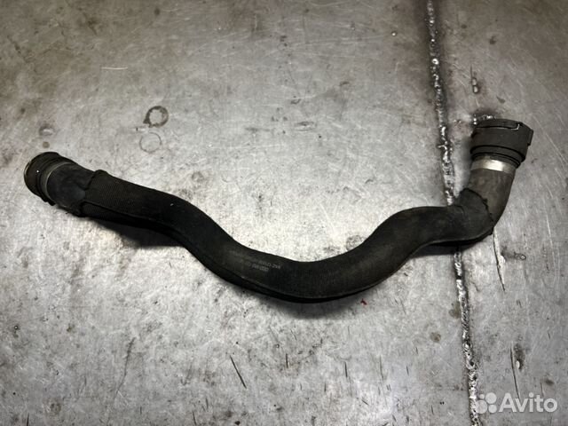 Верхний патрубок радиатора audi q5 8r