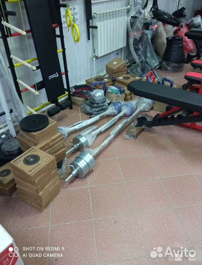 Штанга с блинами 60 кг + грифы гантели в подарок