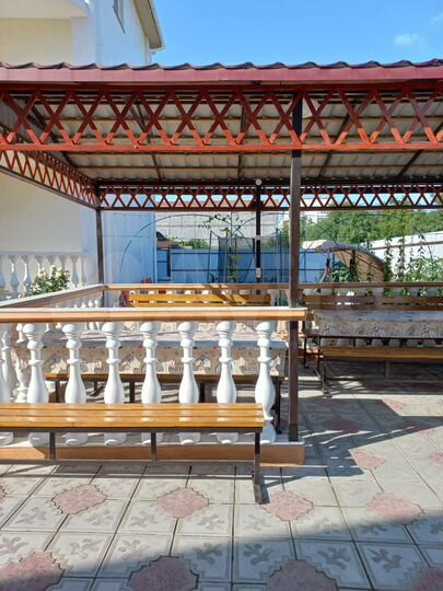 Комната 25 м², 1/3 эт.