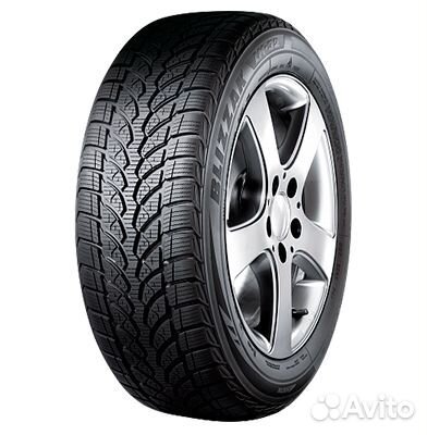 Bridgestone Blizzak LM-32 255/40 R18 99V