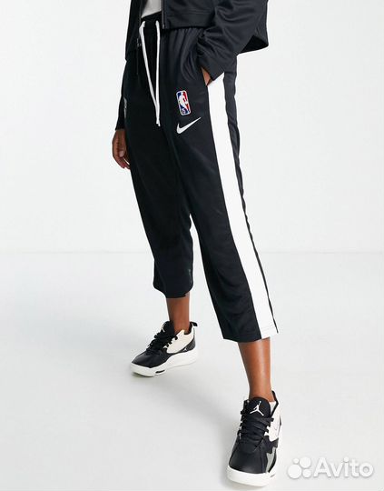 Спортивный костюм женский nike