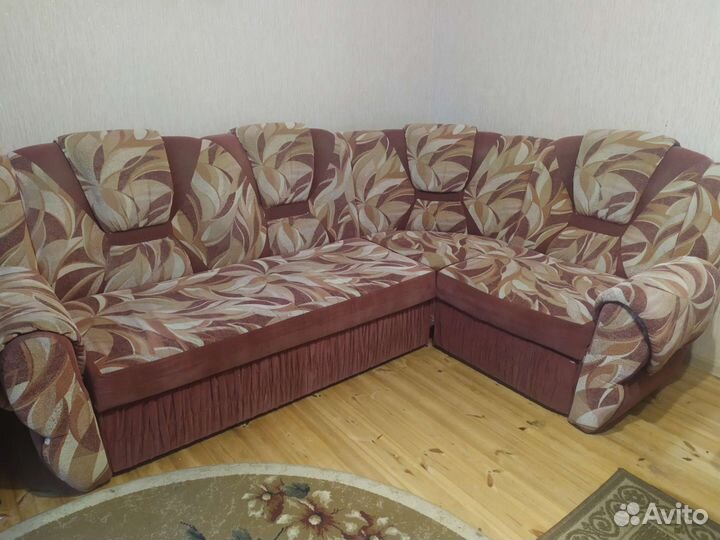Угловой диван бу