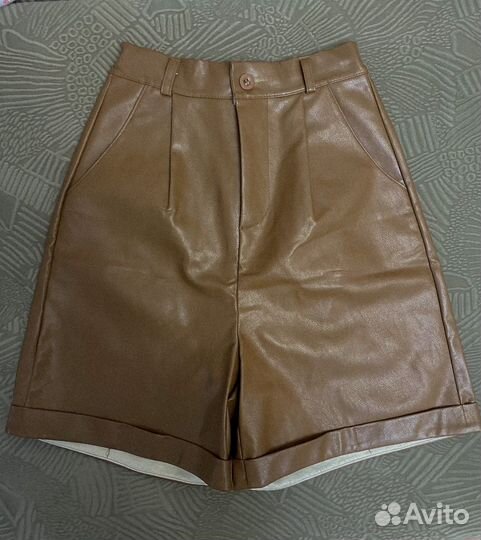 Шорты (бермуды)