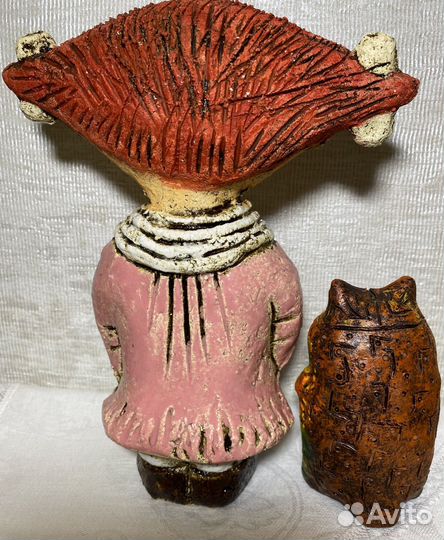 Статуэтка Девочка, Кот, шамотная глина