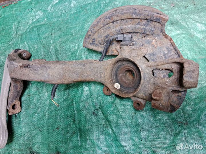 Ауди А6 C5 поворотный кулак передний левый