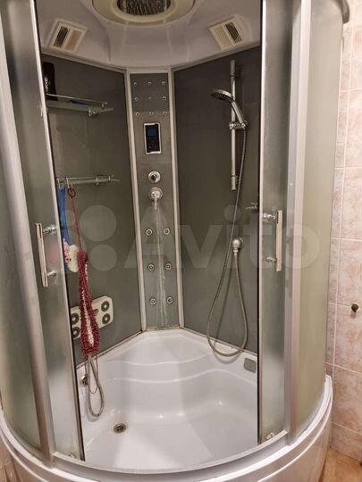 3-к. квартира, 98 м², 3/4 эт.