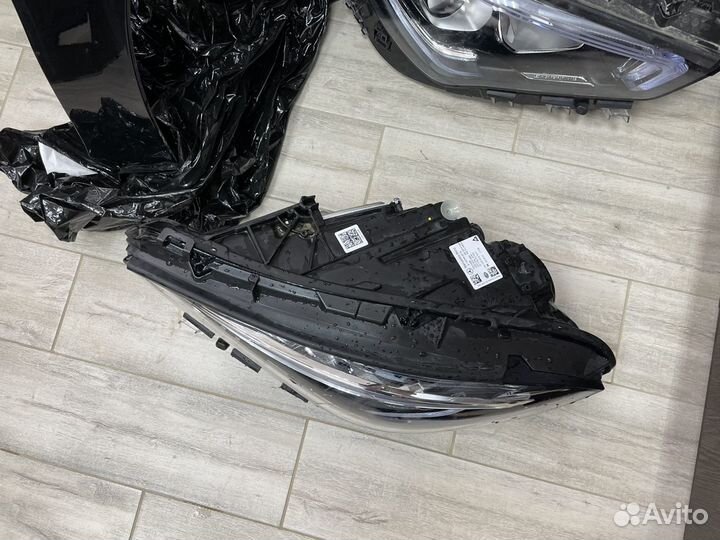 Левая фара w118 cla