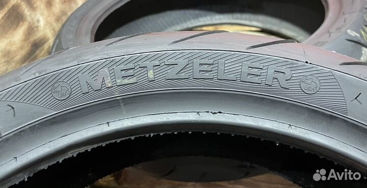 Мотошина Metzeler Roadtec Z8 Interact 180/55 R17