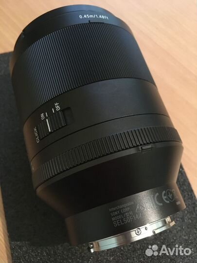 Sony Zeiss Planar T* FE 50mm f/1.4 ZA (SEL-50F14Z)