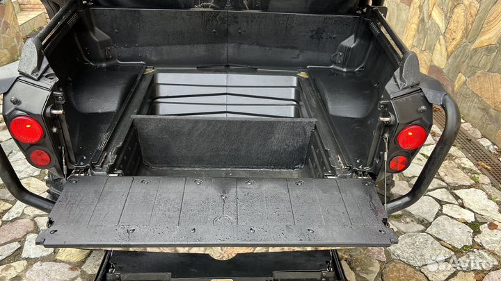 Brp commander 1000 xt 2013