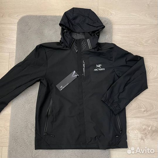 Ветровка arcteryx весна