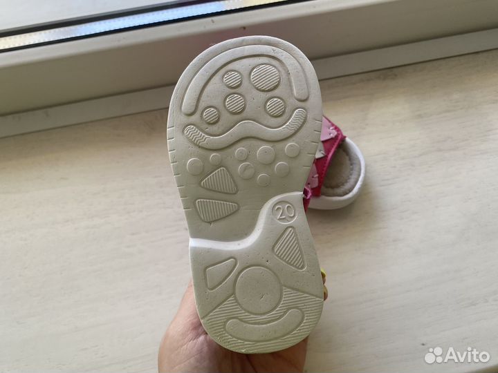 Сандали для девочки