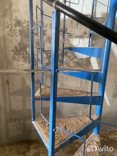 Металлическая лестница