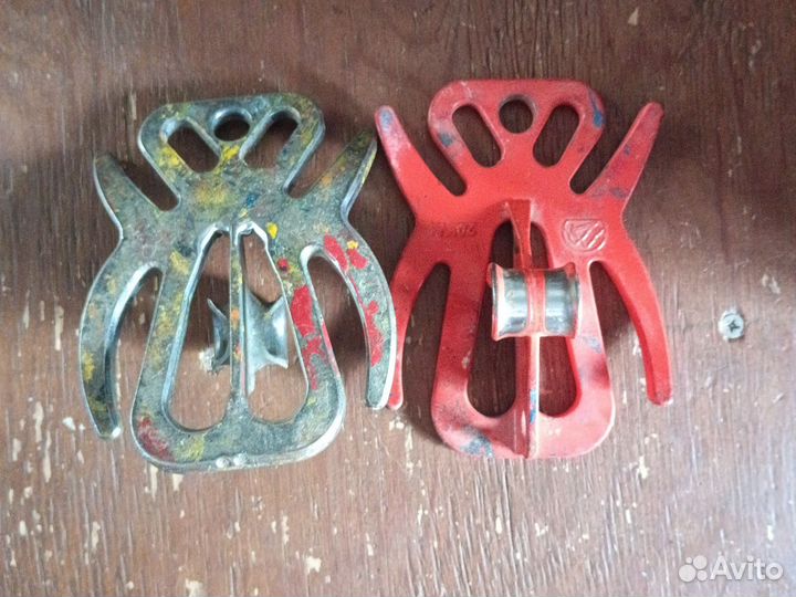 Жук, краб, букашка