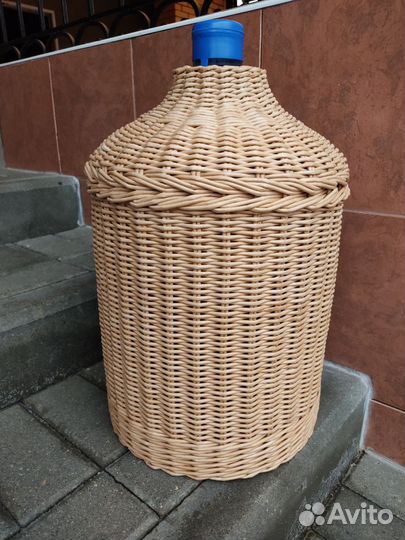 Плетеный чехол на бутыль 19 л