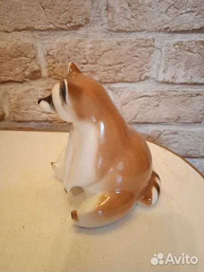 Фарфоровые статуэтки