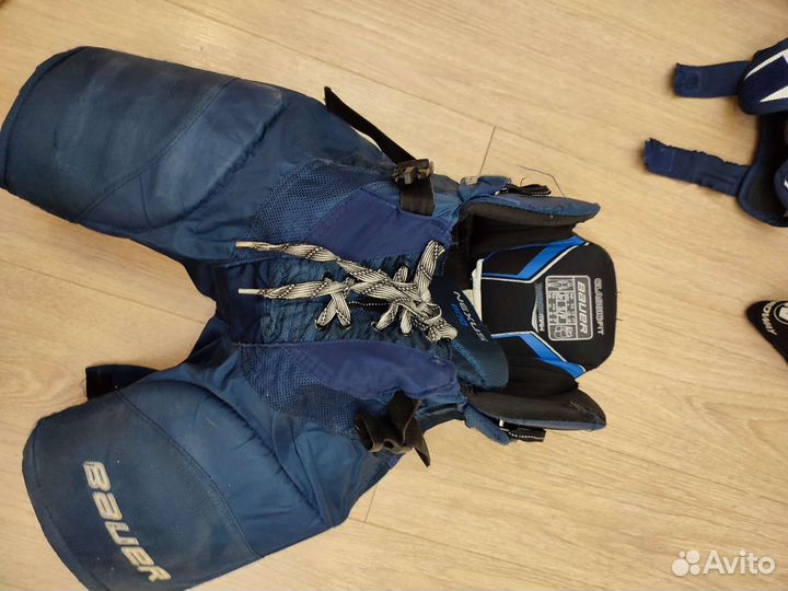 Хоккейные налокотники, шорты, защита паха