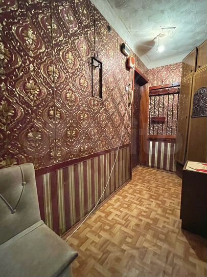 2-к. квартира, 46 м², 2/3 эт.