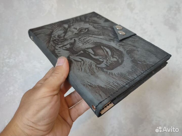 Кожаный Ежедневник с гравировкой ручной работы