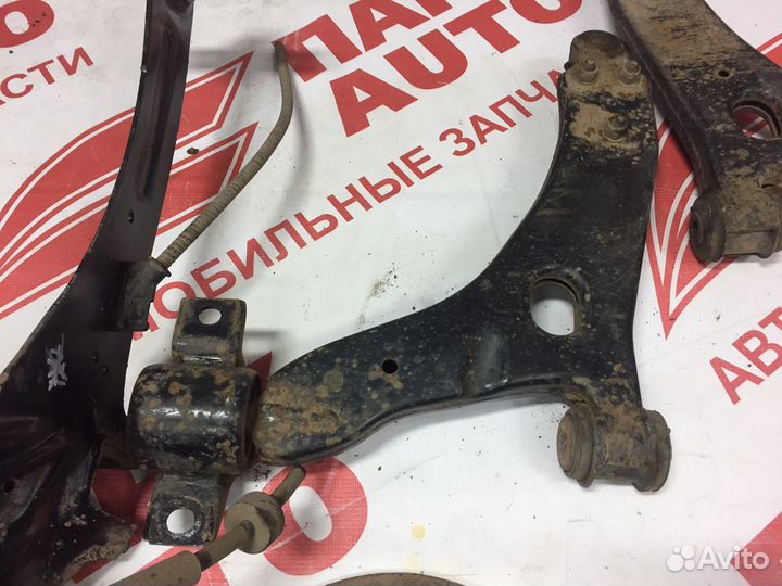 Рычаги задней подвески Ford Focus I 1998-2005