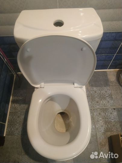 Унитазы и бачки бу