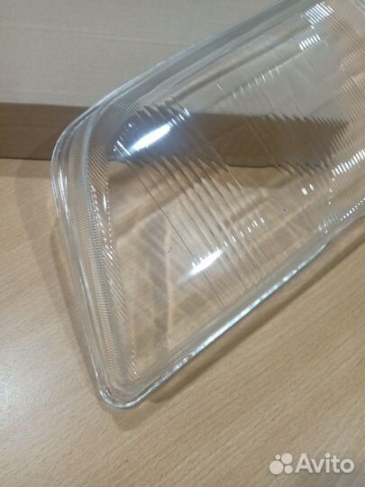 Стекло левое w202