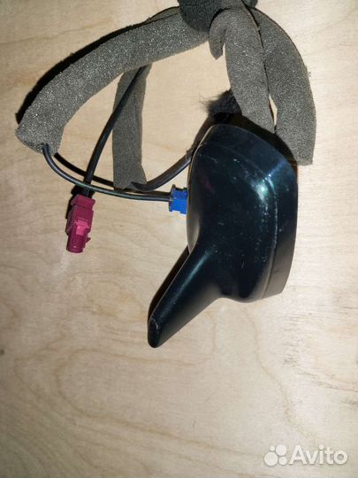 Антенна gps плавник на крышу Audi A8 D3 4E