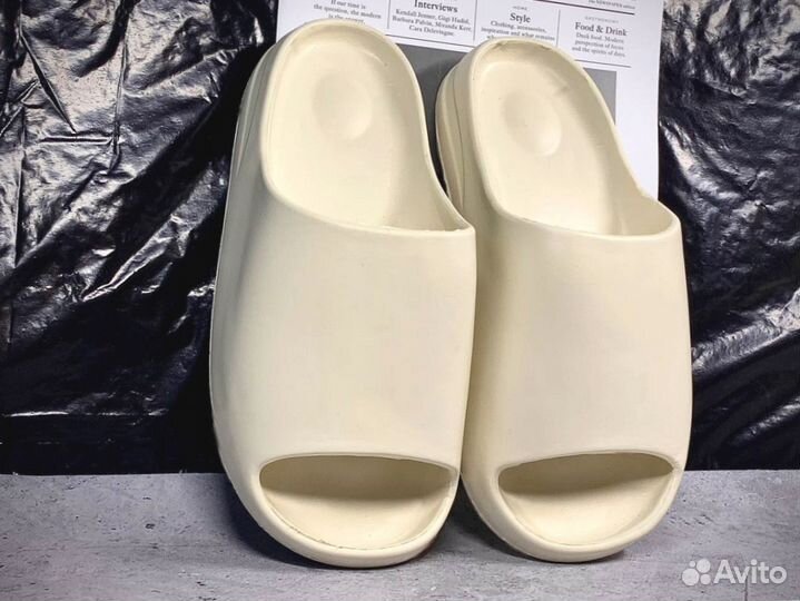 Тапки adidas yeezy slide