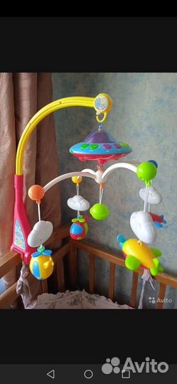 Мобиль на детскую кроватку