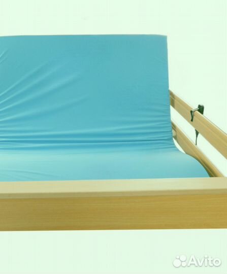 Медицинская кровать