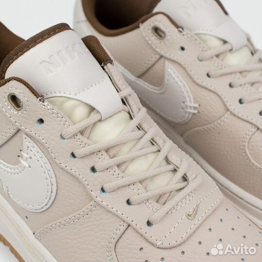 Кроссовки Nike Air Force 1 Low Luxe Beige