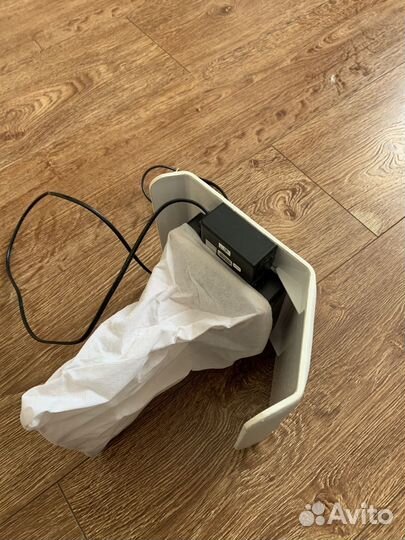 Ммни-пылесос настольный