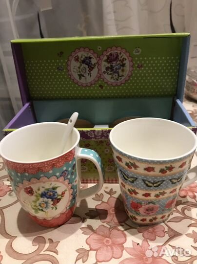 Подарочный набор из 2-х кружек и ложечки