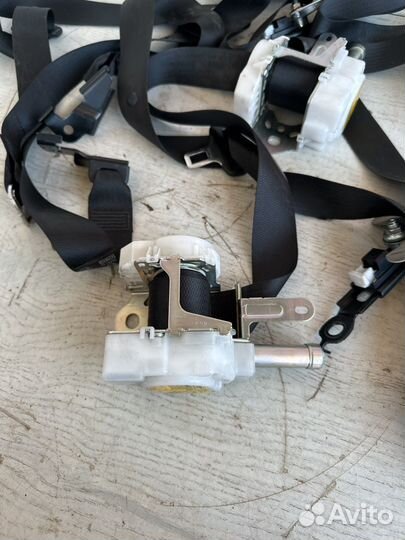 Lexus RX4 Ремень безопасности