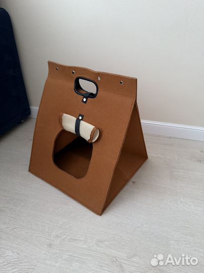 Лежанка домик для собаки