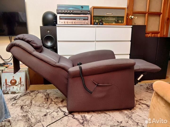 Кресло реклайнер подъёмом Лифт Ап электропривод