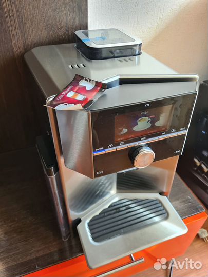 Кофемашина siemens EQ.9 s500