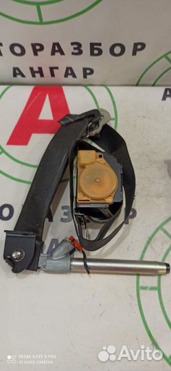 Ремень безопасности передний Nissan Note E11 (1.4)