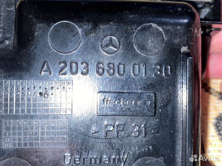 Пепельница Мерседес 203