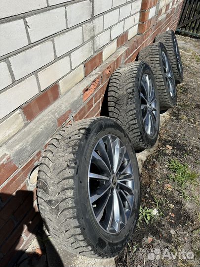 Колеса в сборе r18 на шкода Kodiaq