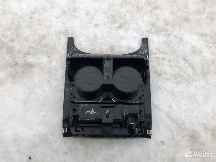 Накладка центральной консоли Escalade III 06-14