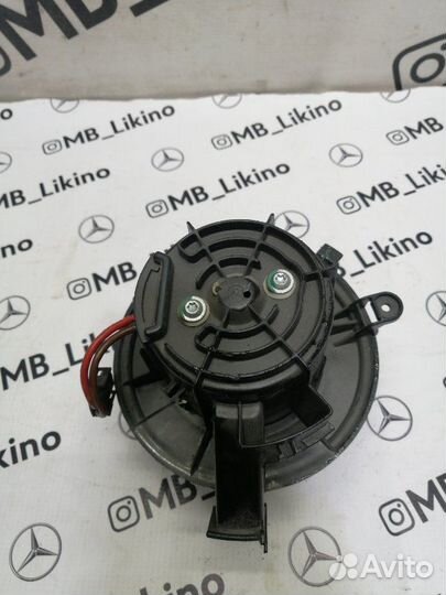 Моторчик печки Mercedes W212
