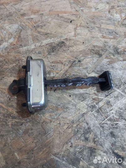 Ограничитель Двери киа Сид 1