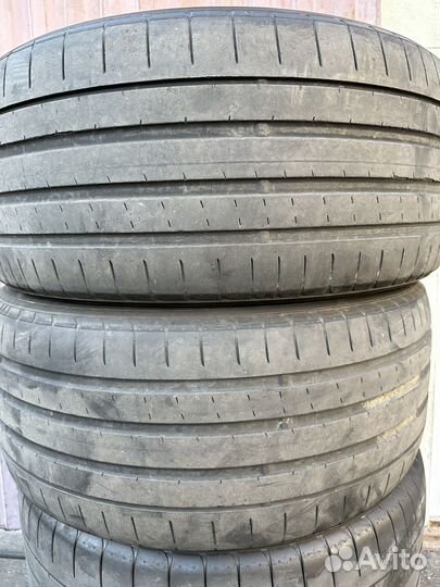 Yokohama Advan Sport V107 285/40 R22 и 325/35 R22